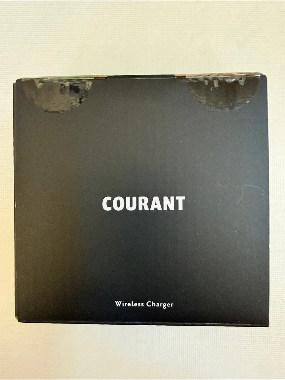 Courant Catch-1 Wireless Charger -Italian Leather in Pacific Blue